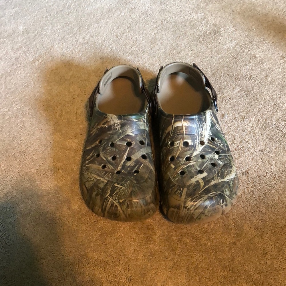 Camouflage crocs